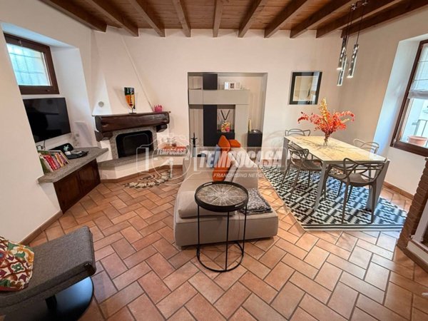 appartamento in vendita a Como in zona Sagnino