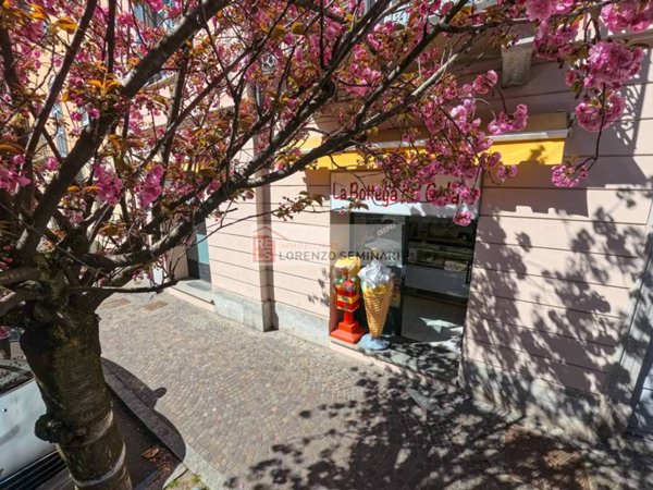 negozio in vendita a Como in zona Borghi
