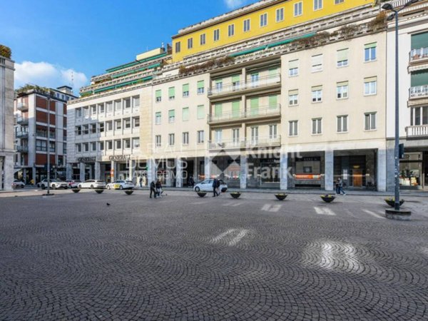 appartamento in vendita a Como in zona Como Centro