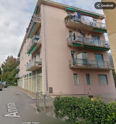 appartamento in vendita a Como in zona Tavernola