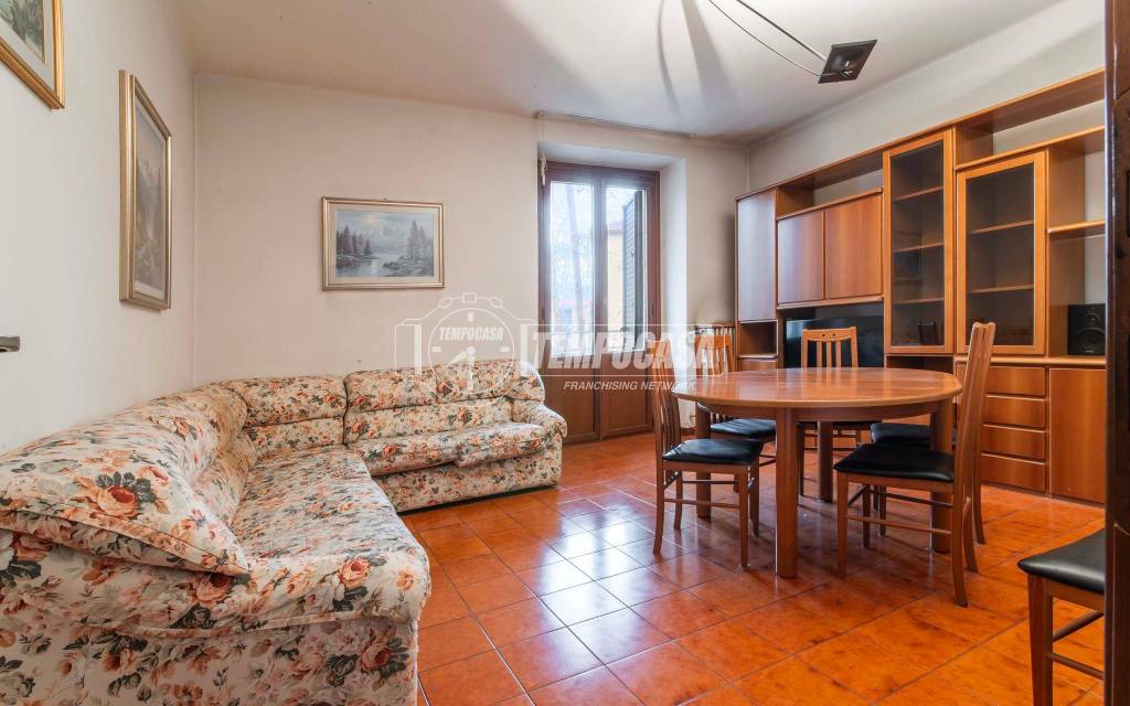 appartamento in vendita a Como in zona Caserme