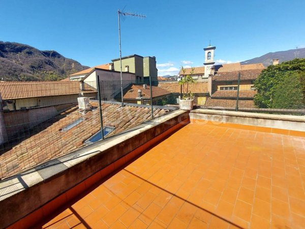 appartamento in vendita a Como in zona Como Centro
