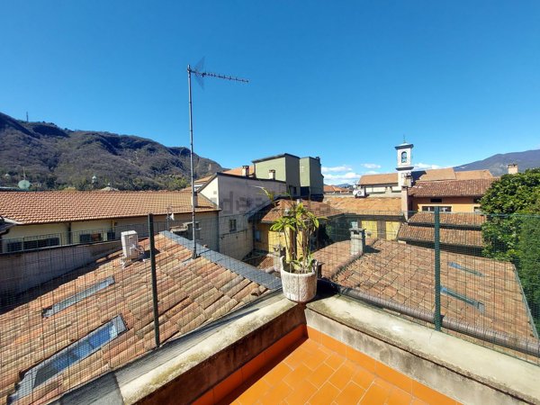 appartamento in vendita a Como in zona Como Centro