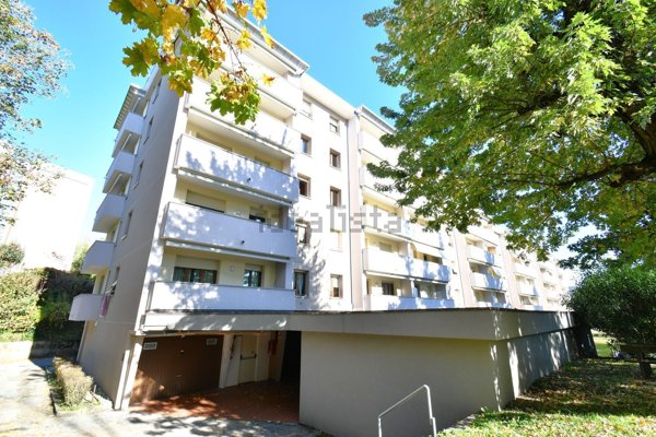 appartamento in vendita a Como in zona Camerlata