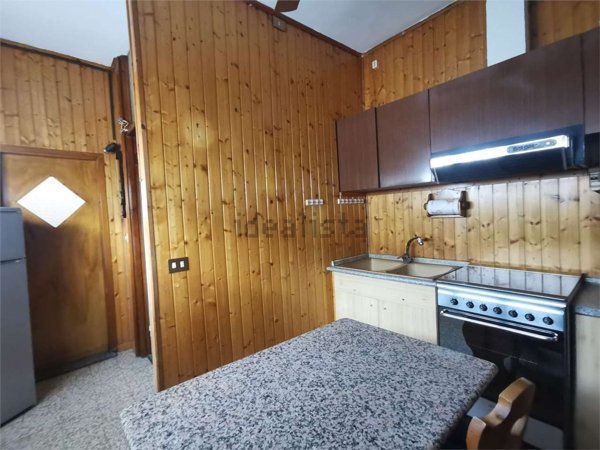 appartamento in vendita a Como in zona Como Centro