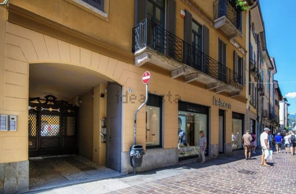 appartamento in vendita a Como in zona Como Centro