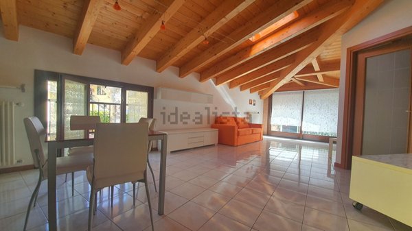 appartamento in vendita a Como in zona Albate