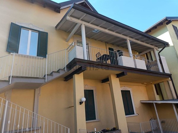 appartamento in vendita a Como in zona Rebbio
