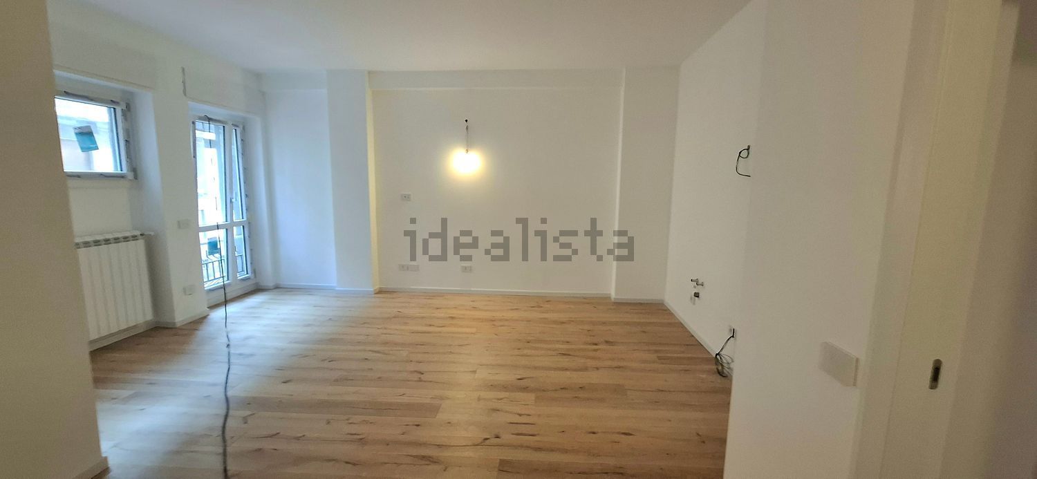 appartamento in vendita a Como in zona Como Centro