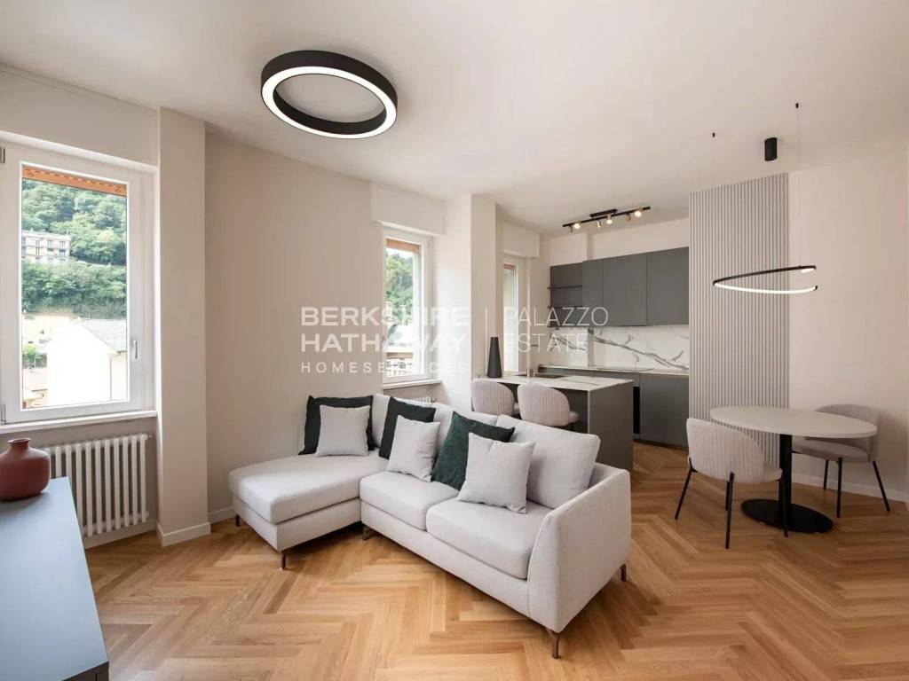 appartamento in vendita a Como in zona Como Centro