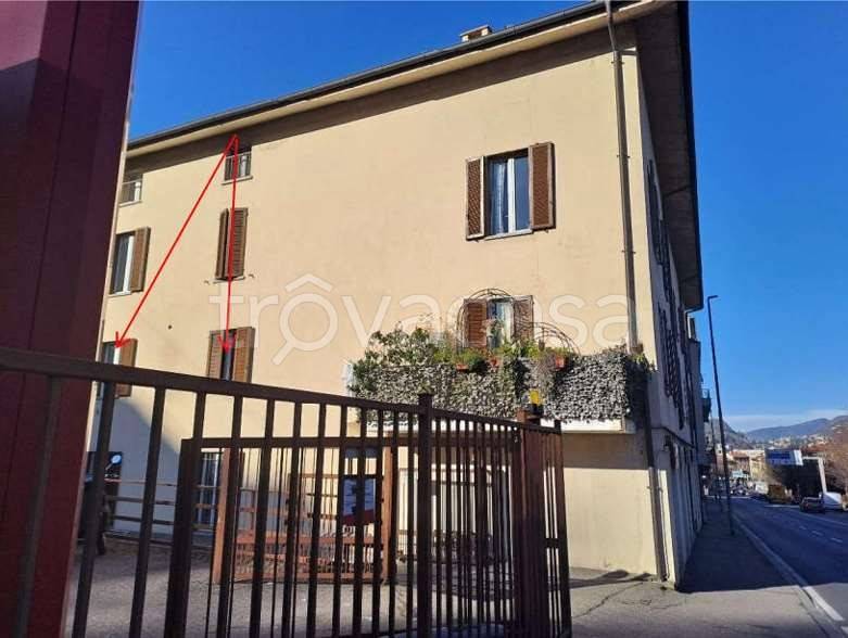 appartamento in vendita a Como in zona Caserme