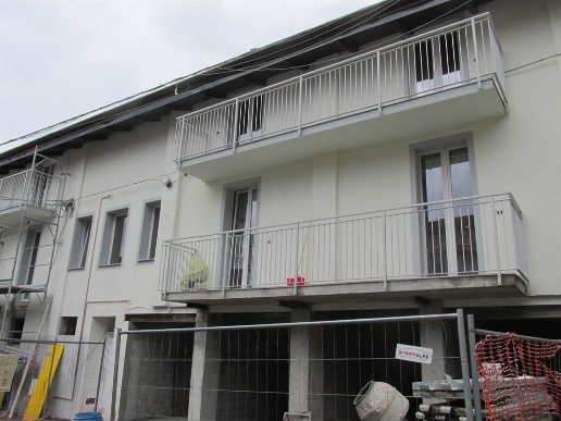 appartamento in vendita a Como in zona Rebbio