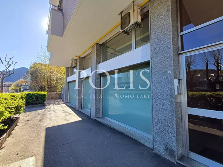 negozio in vendita a Como in zona Borghi