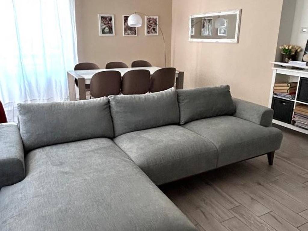 appartamento in vendita a Como in zona Albate