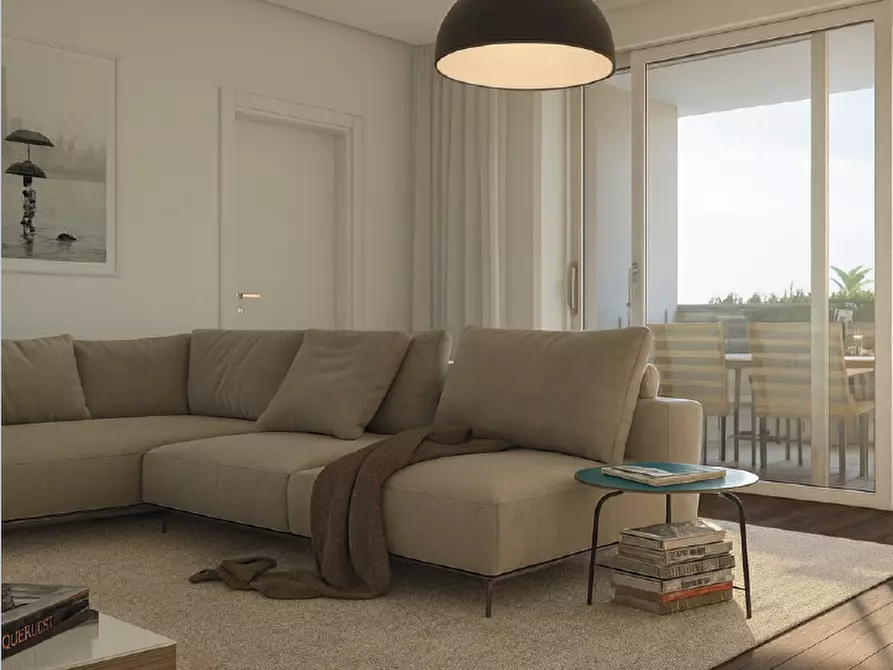 appartamento in vendita a Como in zona Como Centro