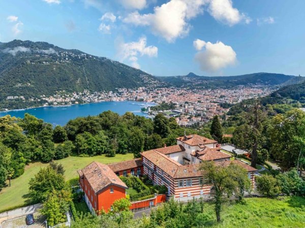 appartamento in vendita a Como in zona Sagnino