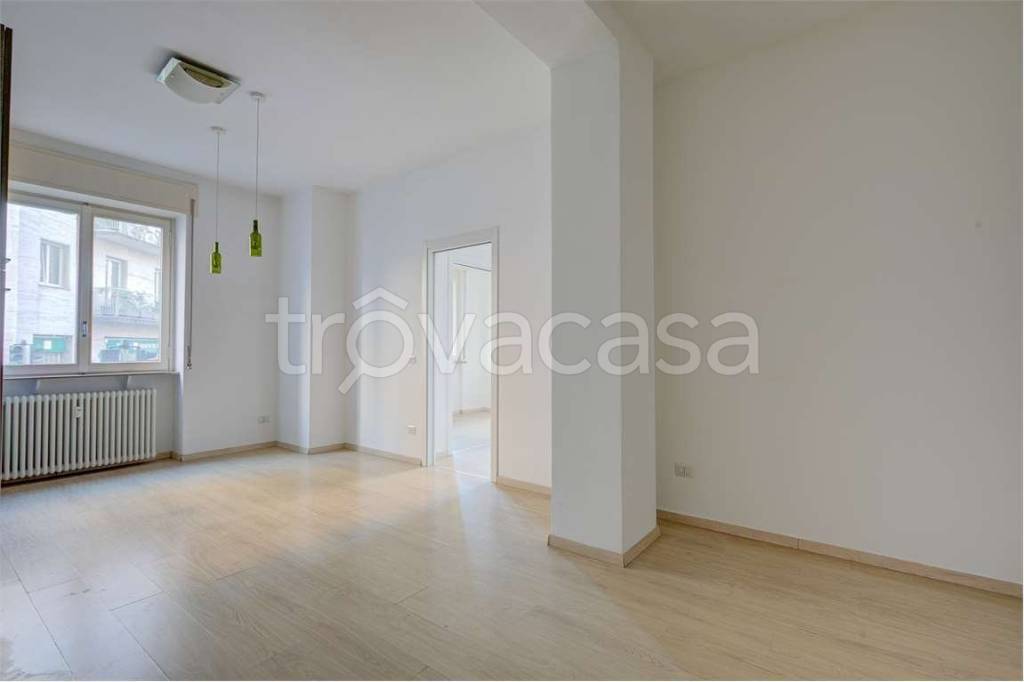 appartamento in vendita a Como in zona Borghi