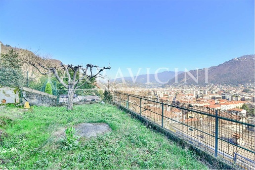 appartamento in vendita a Como