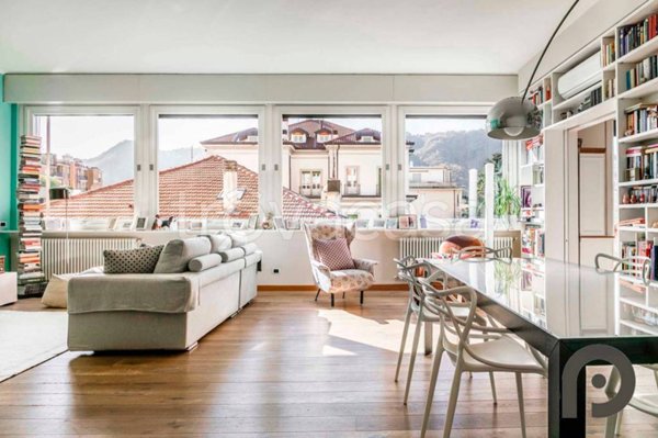 appartamento in vendita a Como in zona Valduce