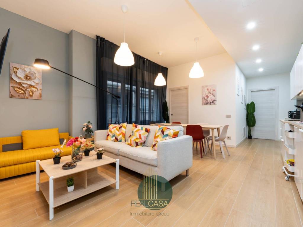 appartamento in vendita a Como in zona Como Centro