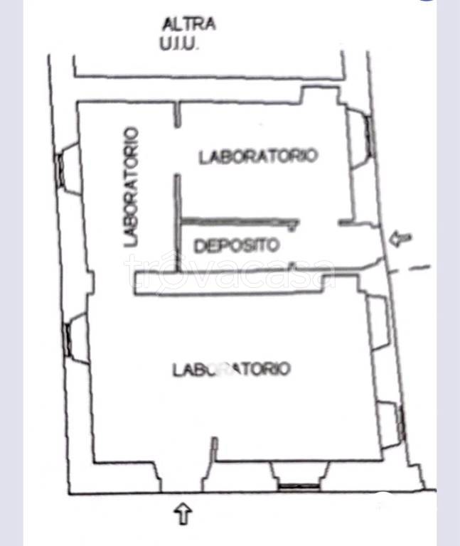 negozio in vendita a Como in zona Breccia