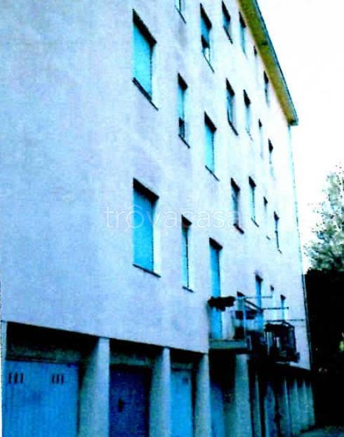 appartamento in vendita a Como in zona Tavernola