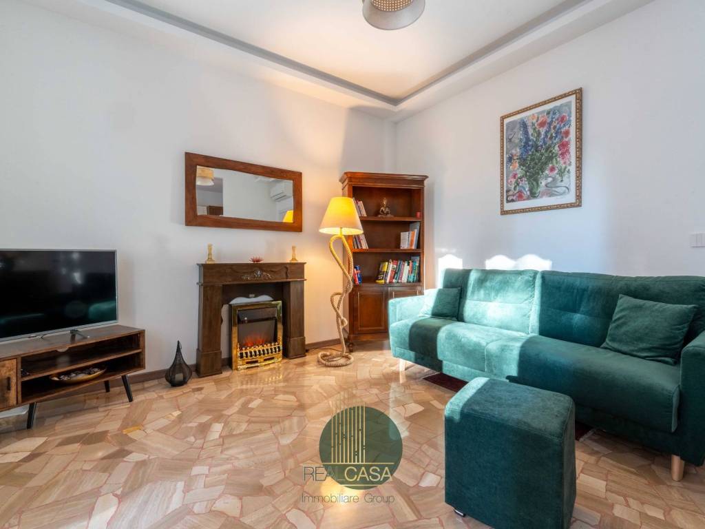 appartamento in vendita a Como in zona Como Centro