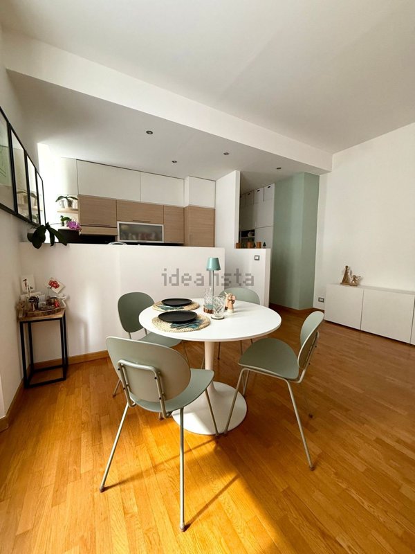 appartamento in vendita a Como in zona Como Centro