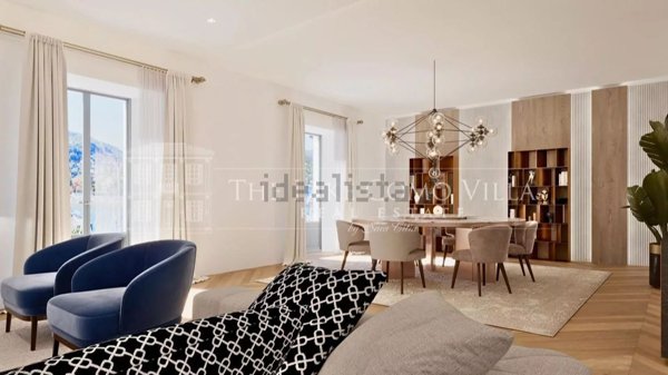 appartamento in vendita a Como in zona Como Centro