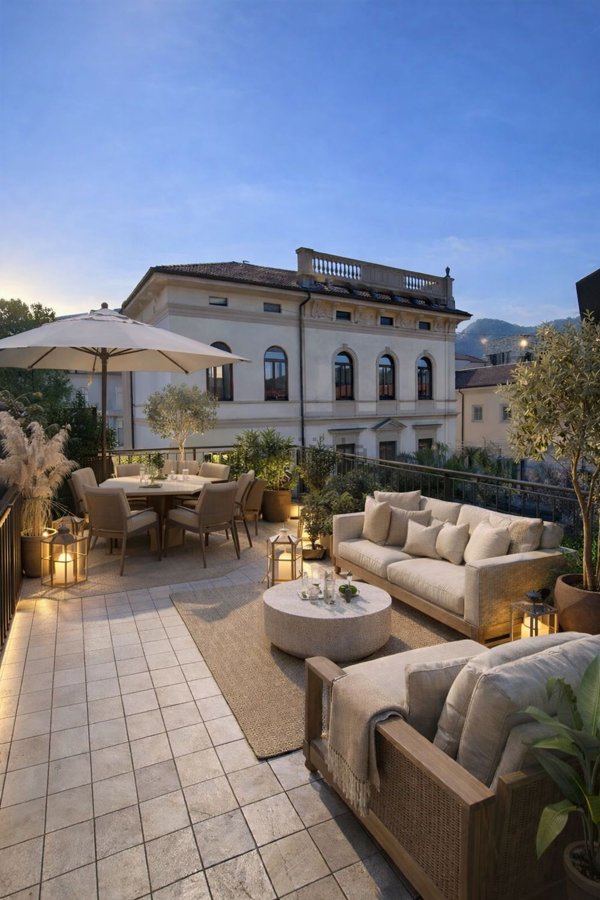 appartamento in vendita a Como in zona Como Centro