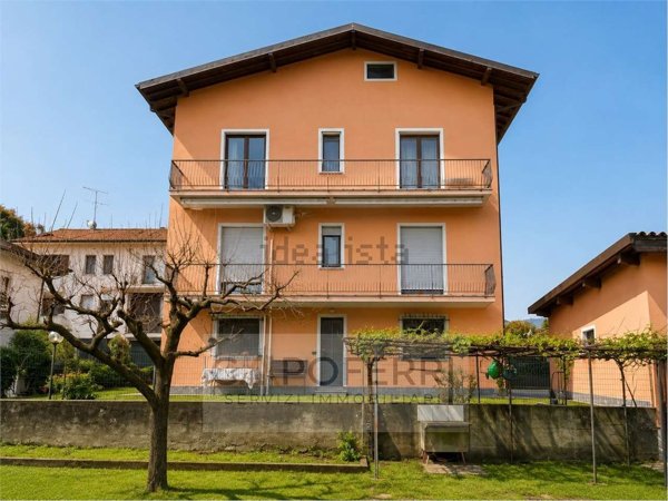 appartamento in vendita a Como in zona Rebbio