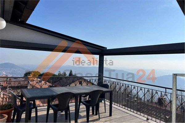 appartamento in vendita a Como in zona Civiglio