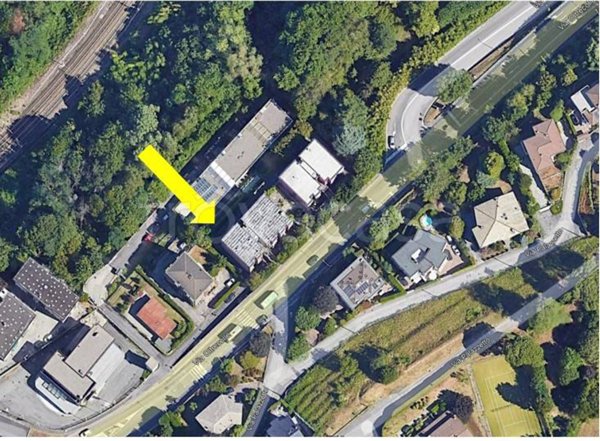 appartamento in vendita a Como in zona Lora