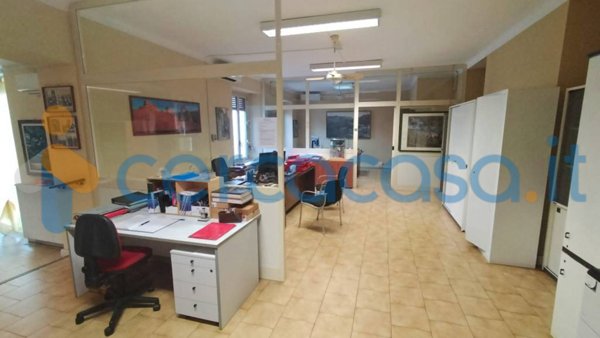 ufficio in vendita a Como