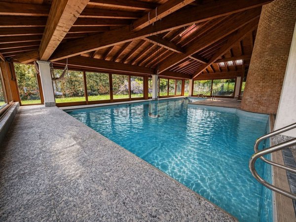 casa indipendente in vendita a Como