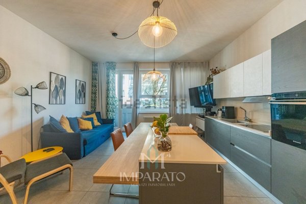 appartamento in vendita a Como in zona Borghi