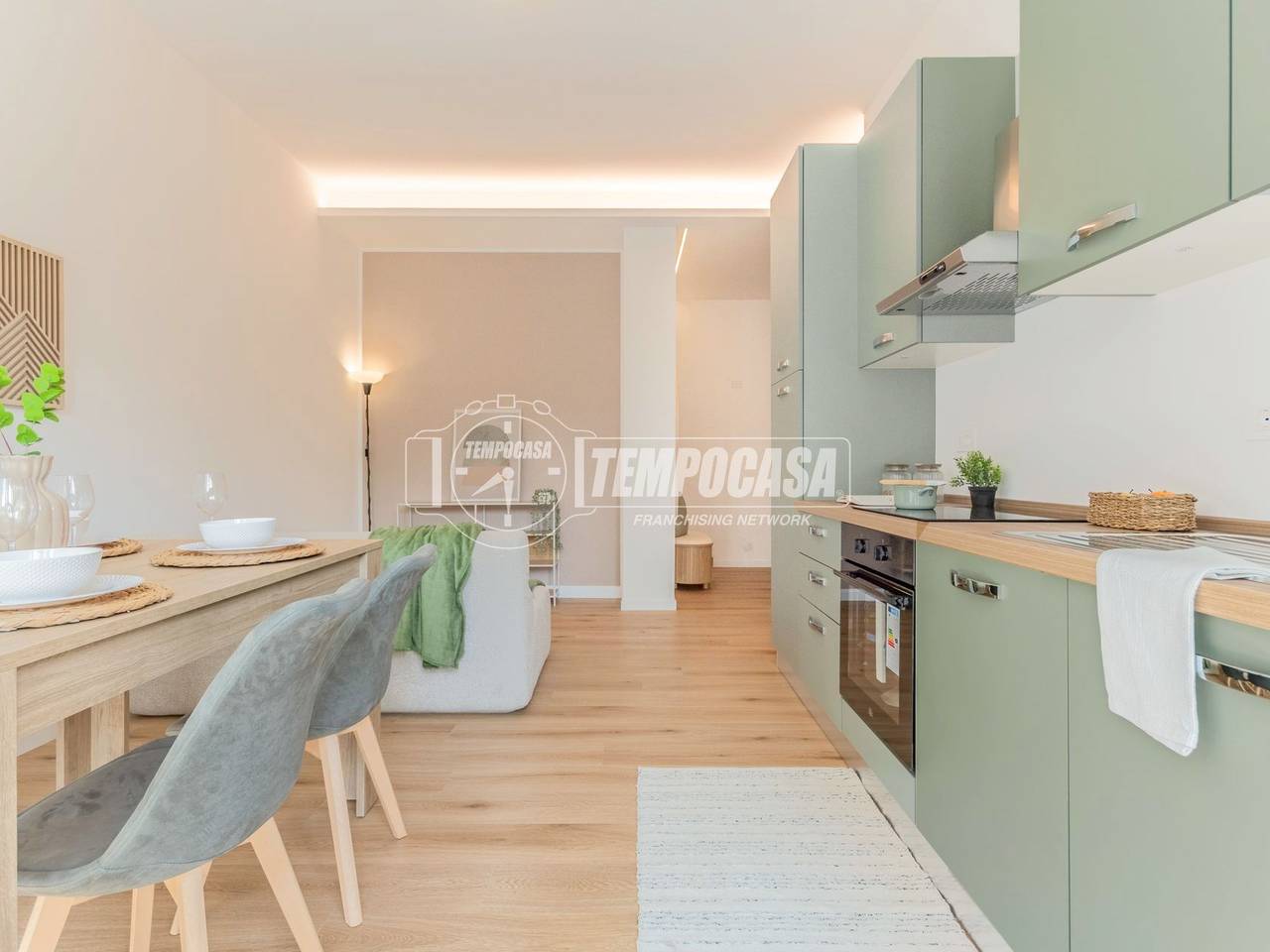 appartamento in vendita a Como in zona Como Centro