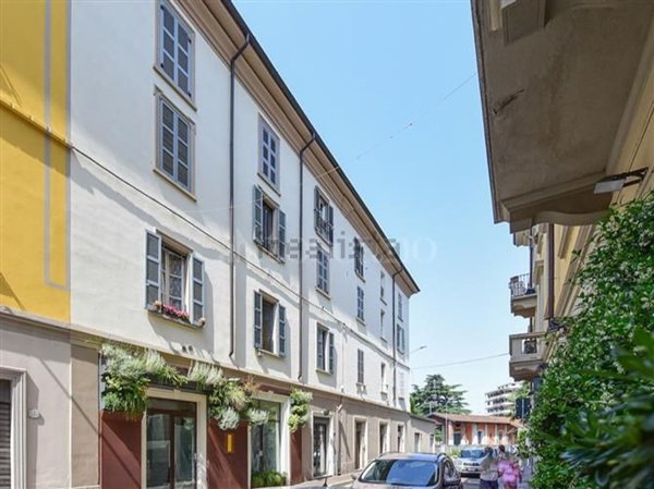 appartamento in vendita a Como in zona Borghi