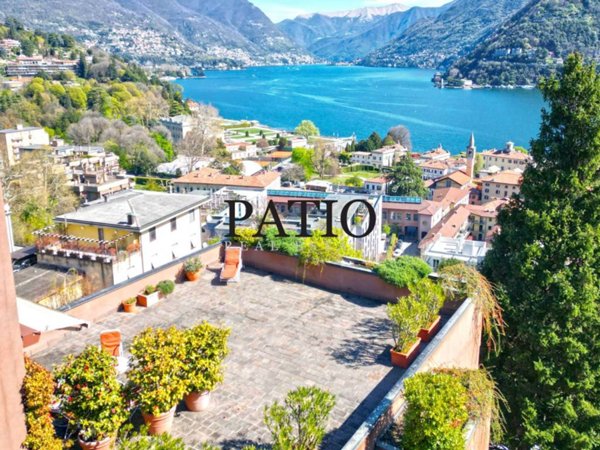 appartamento in vendita a Como in zona Villa Olmo