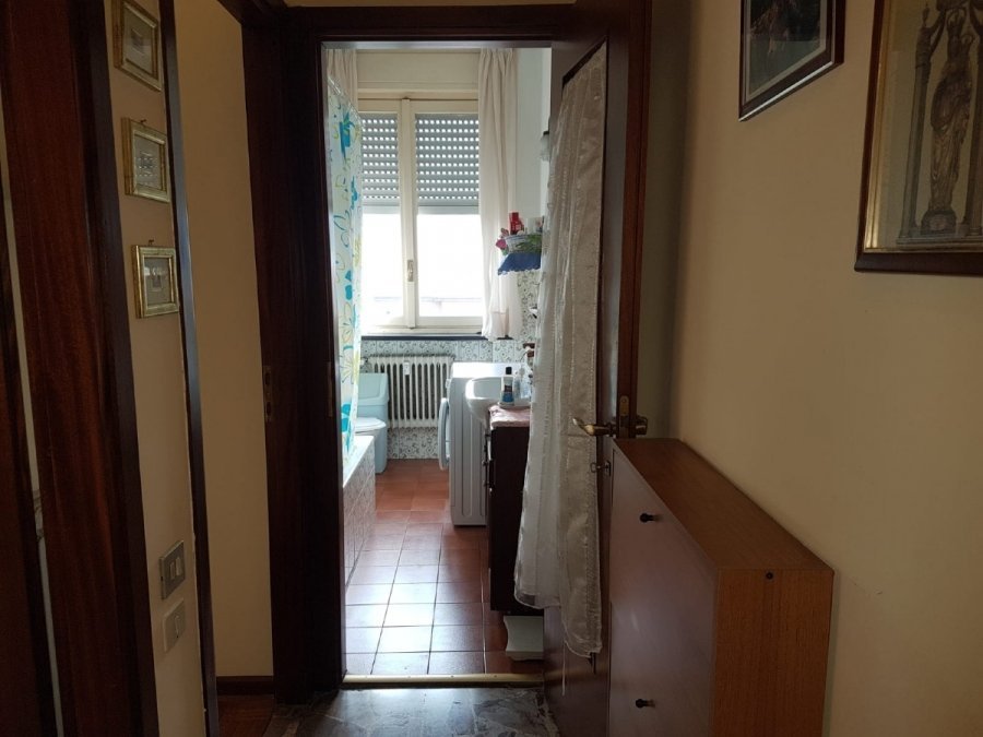appartamento in vendita a Como in zona Como Centro
