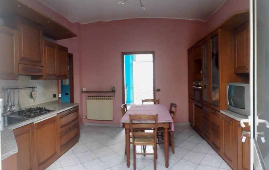 appartamento in vendita a Como in zona Como Centro