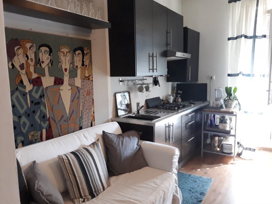 appartamento in vendita a Como in zona Borghi