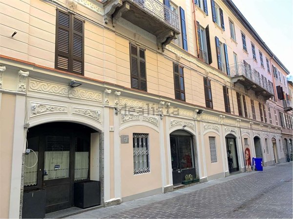 appartamento in vendita a Como in zona Como Centro