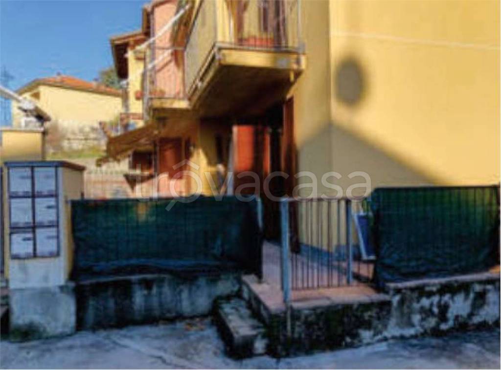 appartamento in vendita a Como in zona Prestino