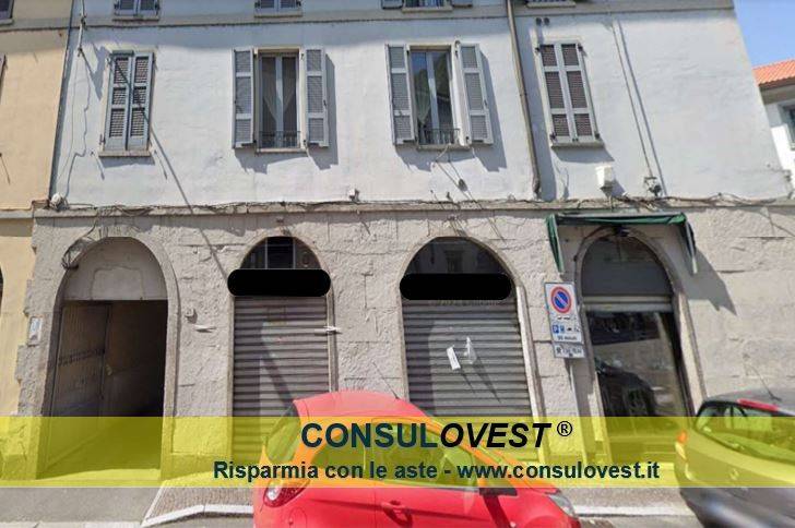 negozio in vendita a Como