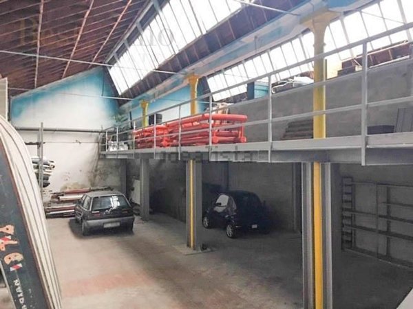 appartamento in vendita a Como in zona Como Centro