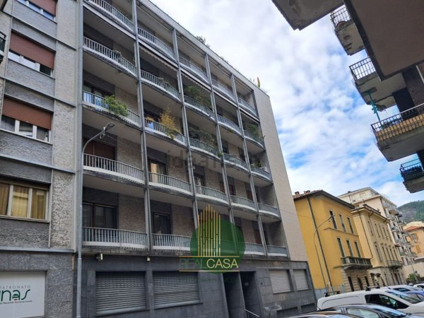 appartamento in vendita a Como in zona Como Centro