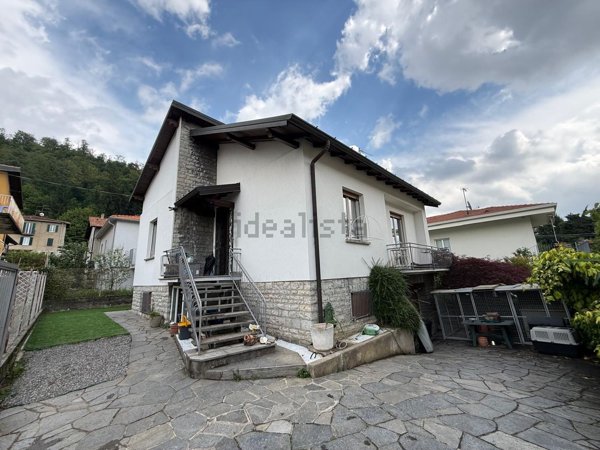 casa indipendente in vendita a Como
