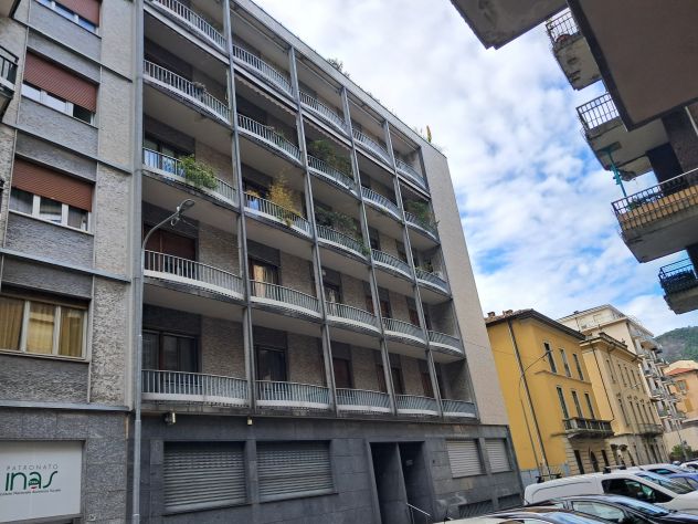 appartamento in vendita a Como in zona Como Centro