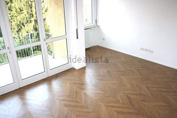 appartamento in vendita a Como in zona Valduce
